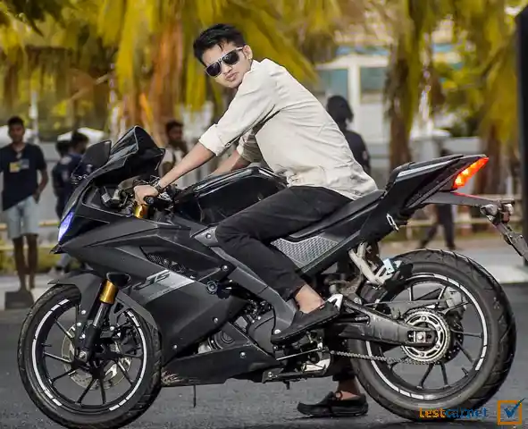 ¿Está permitida la circulación de vehículos y ciclomotores con el llamado escape libre?