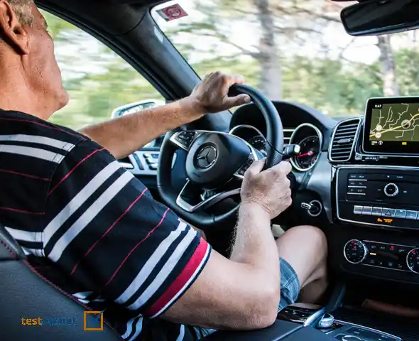 De los siguientes factores, ¿cuál favorece la aparición de la fatiga al volante?